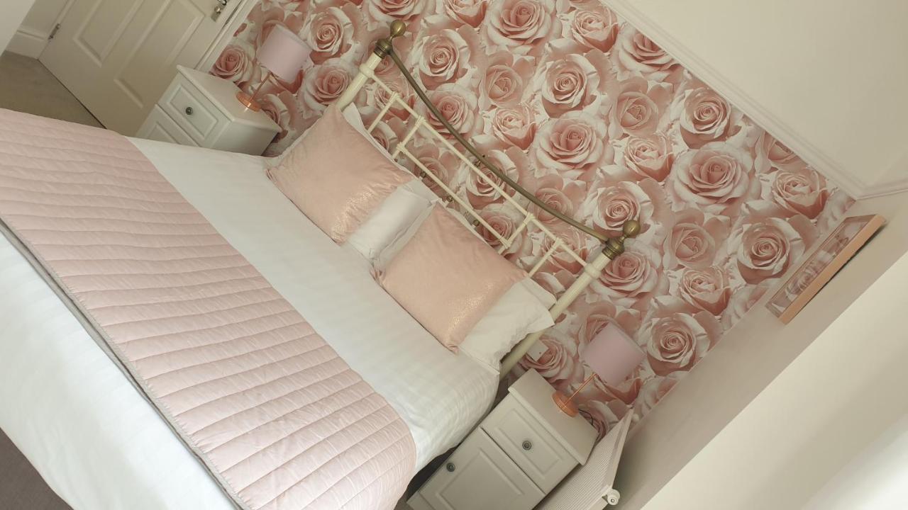 No 6 Quality Guesthouse Лландидно Экстерьер фото